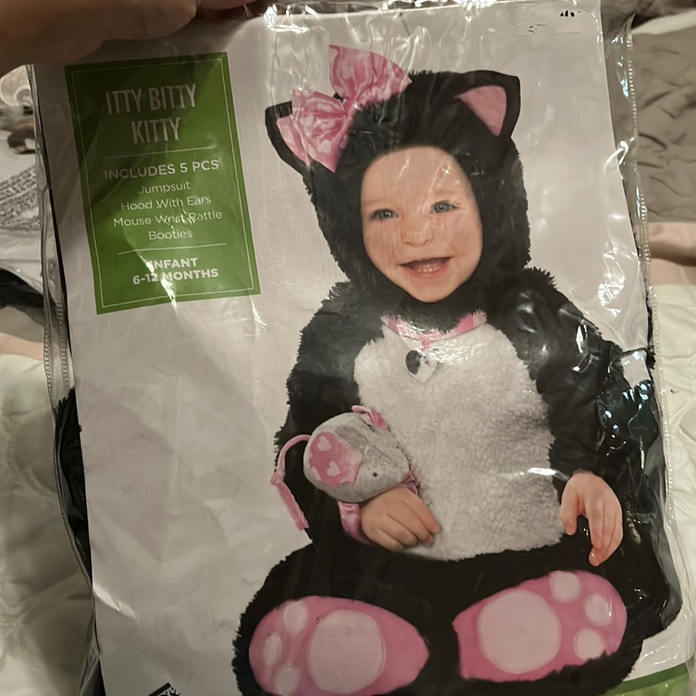 Baby costume